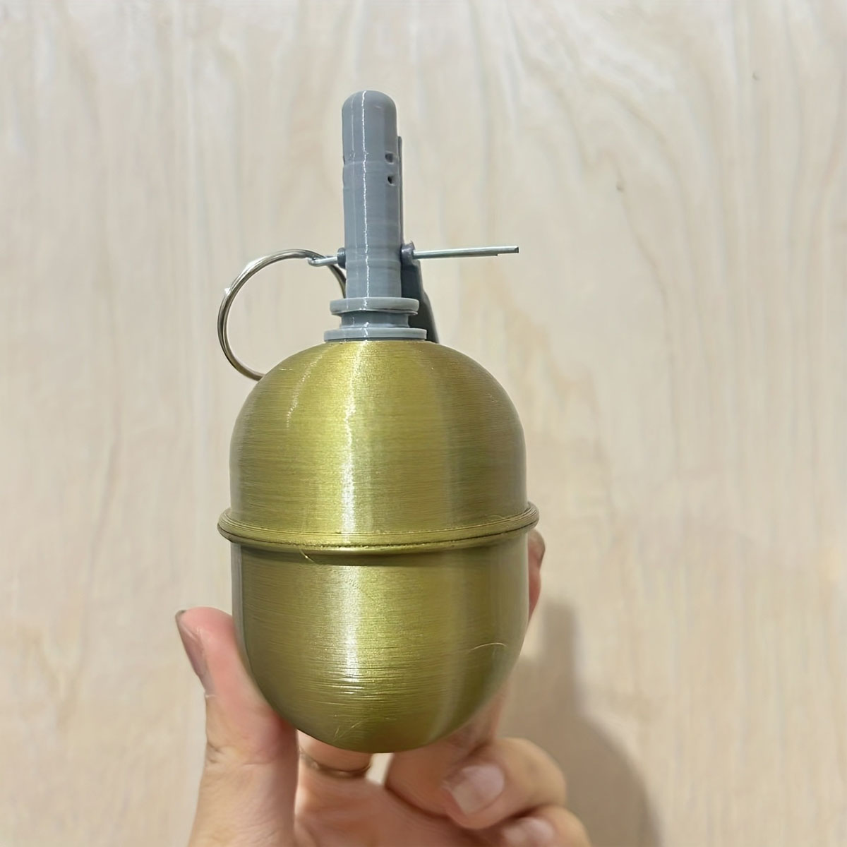 3D Printing Plastic - Model w stylu militarnym, zielony, drukowany